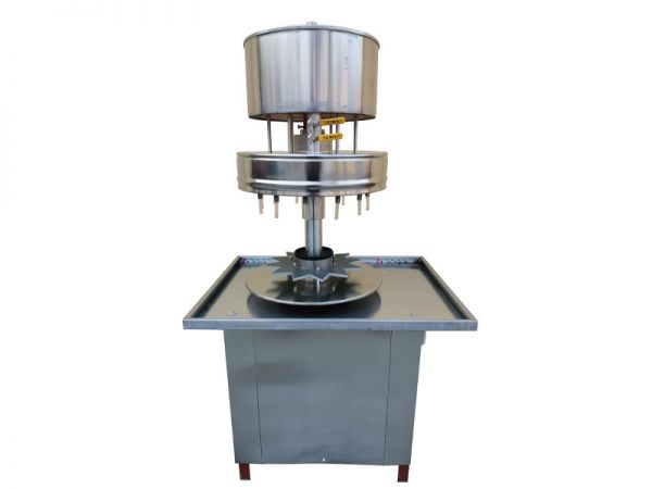 GZD-12萬 能型液體灌裝（zhuāng）機